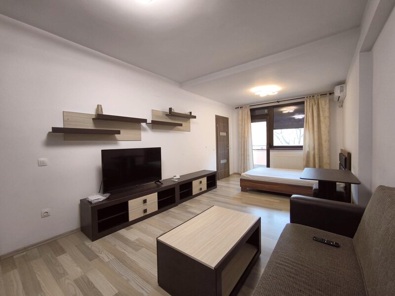 Drumul Taberei, Prelungirea Ghencea, Complex Sunrise, loc parcare.