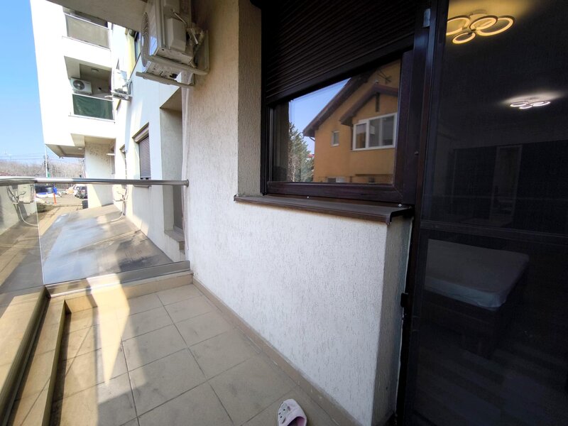 Drumul Taberei, Prelungirea Ghencea, Complex Sunrise, loc parcare.